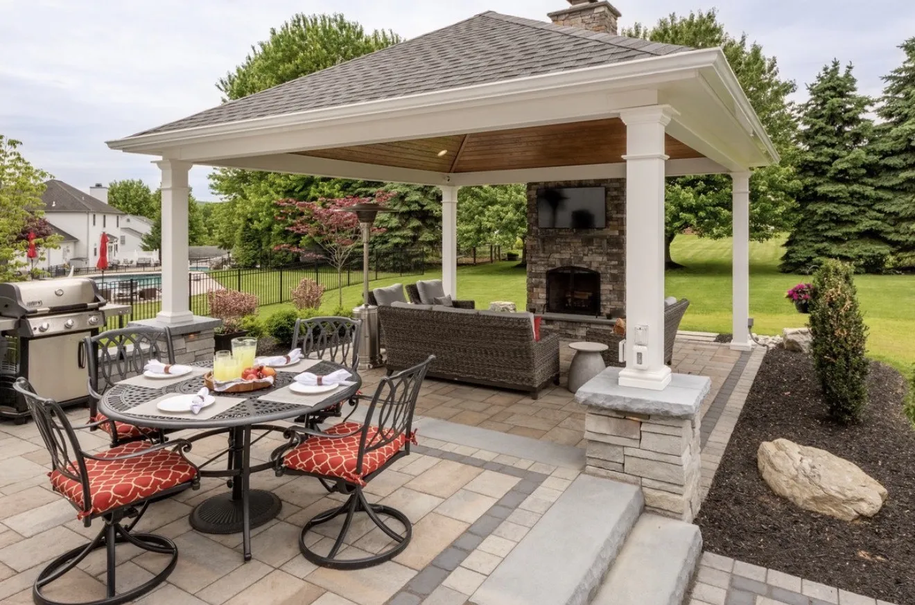 Outdoor Living Spaces
